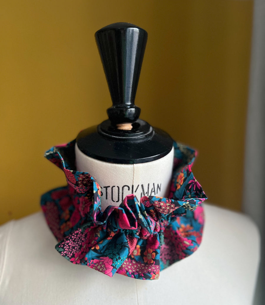 Col amovible volanté Chiara Framboise