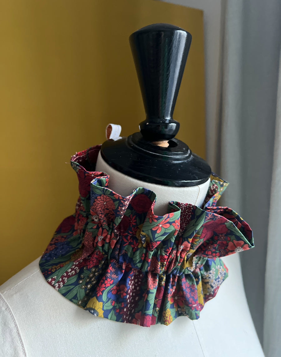 Col amovible volanté Chiara Bordeaux